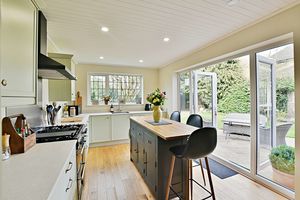 Photo 13- click for photo gallery